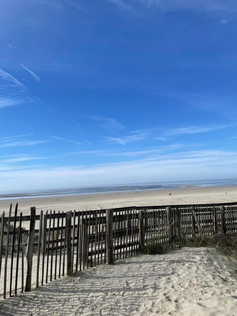 L'Alteia - L'Appartement Les Pieds Dans L'Eau Avec Place De Parking Prive Et Acces Direct A La Plage Berck Zewnętrze zdjęcie
